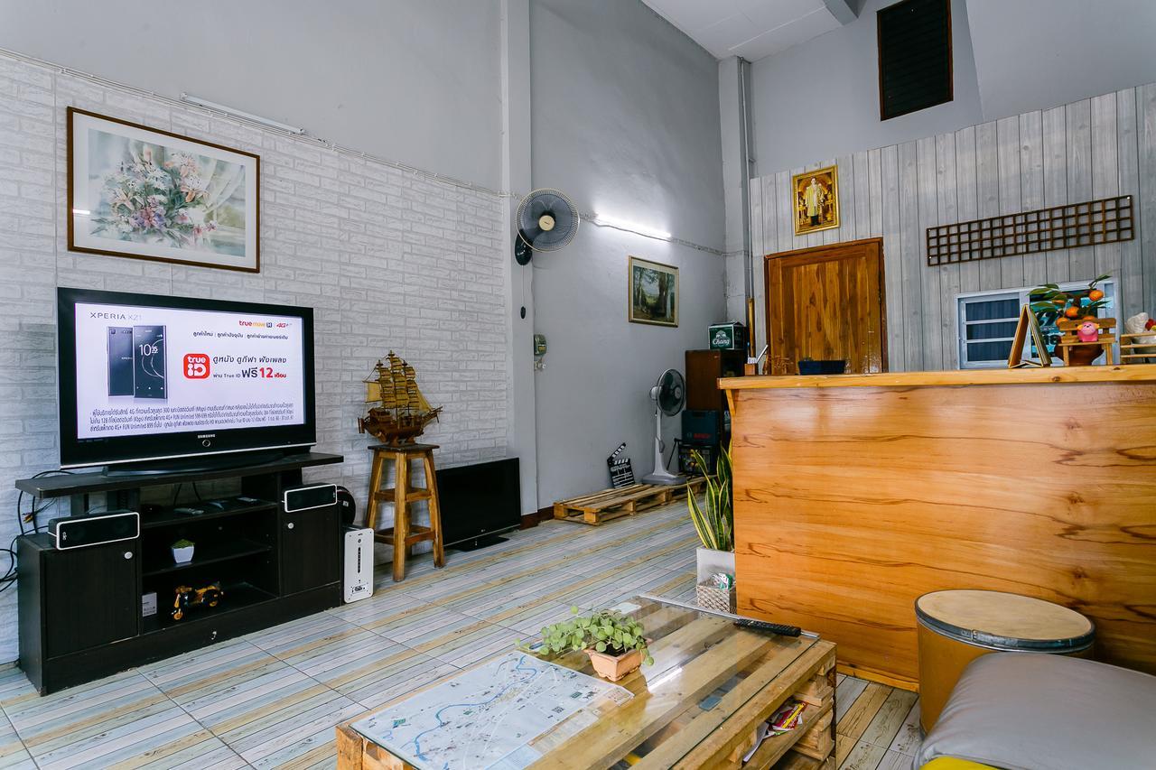 Malai Place Lampang Exterior foto