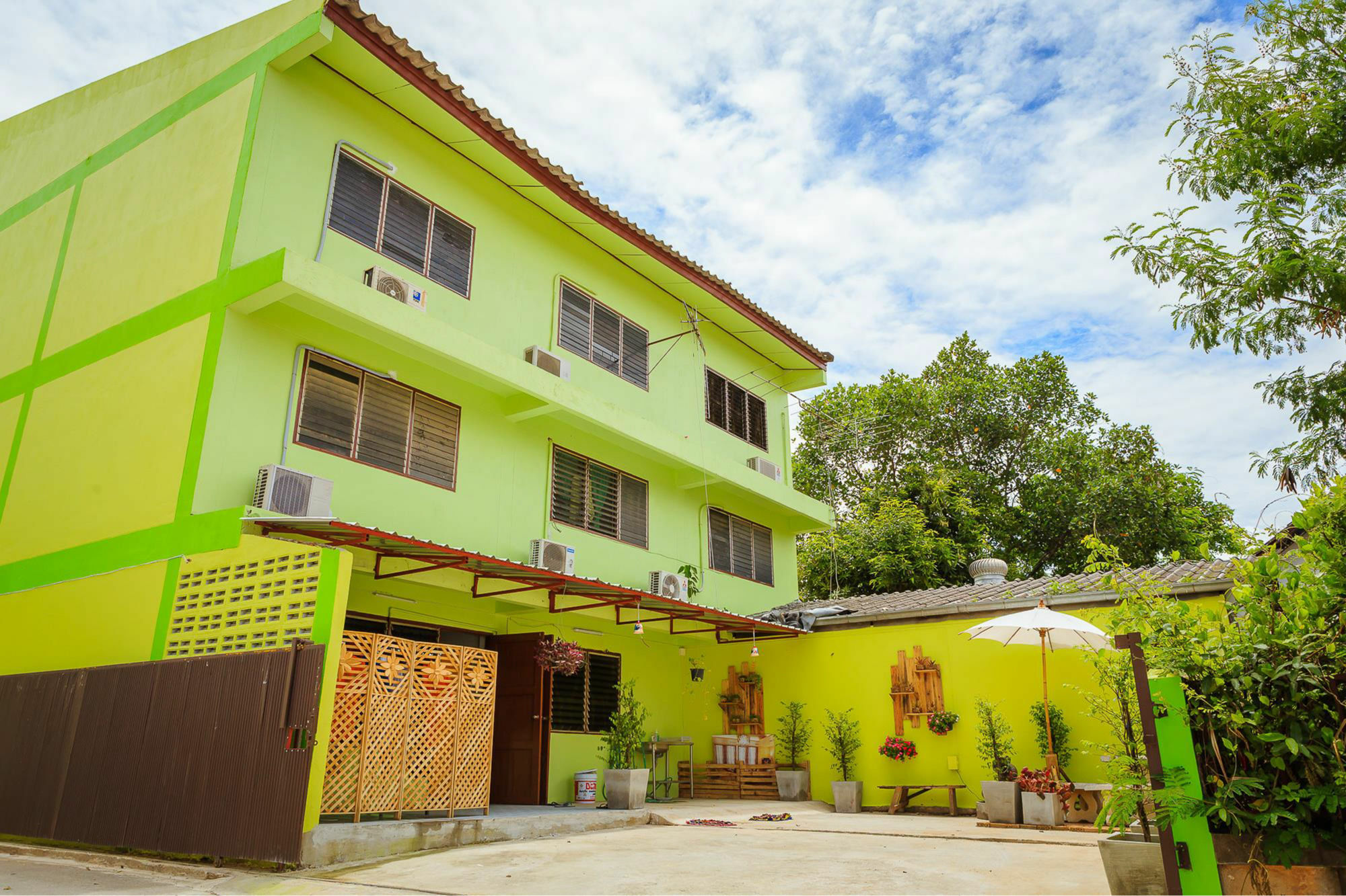 Malai Place Lampang Exterior foto