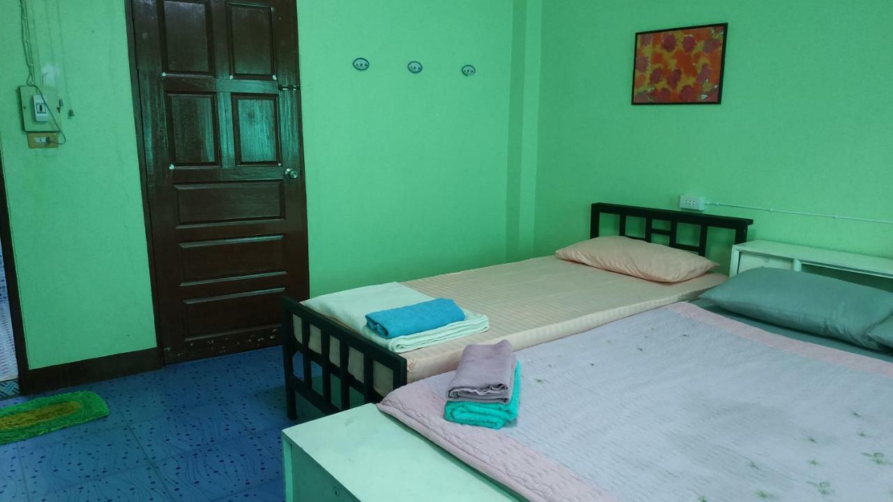 Malai Place Lampang Exterior foto